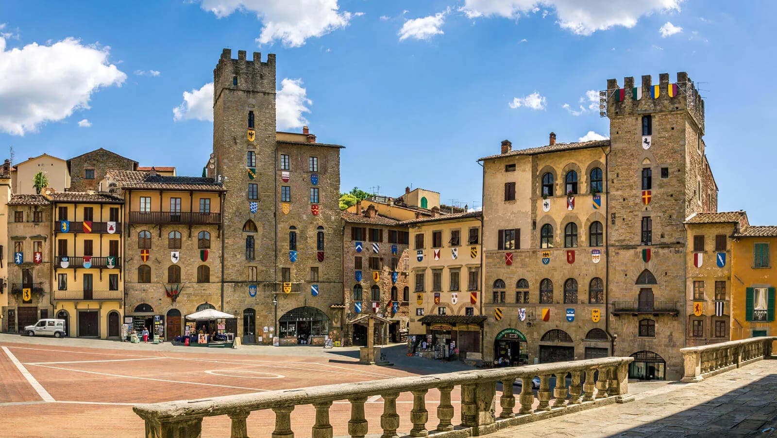Colonnine di ricarica auto elettriche a Arezzo