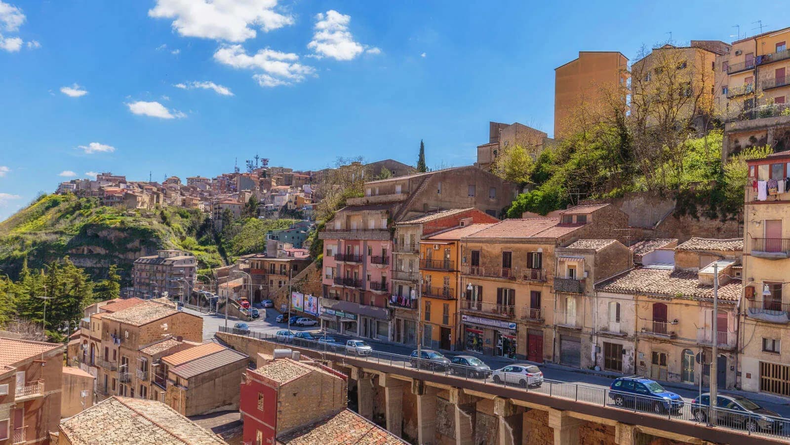 Colonnine di ricarica auto elettriche a Enna