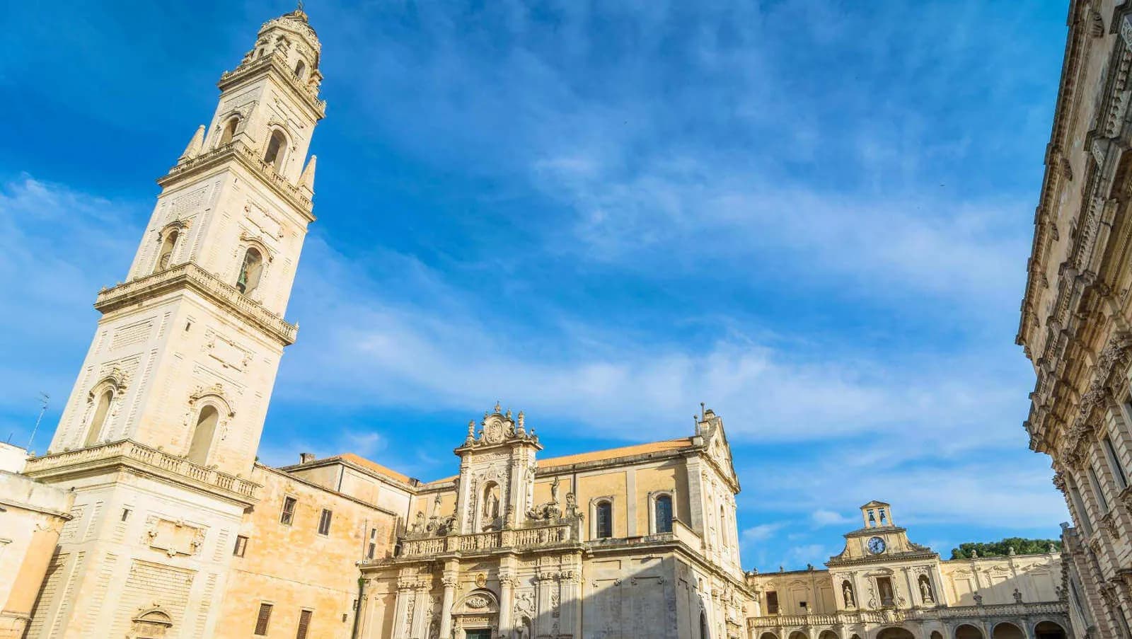 Colonnine di ricarica auto elettriche a Lecce