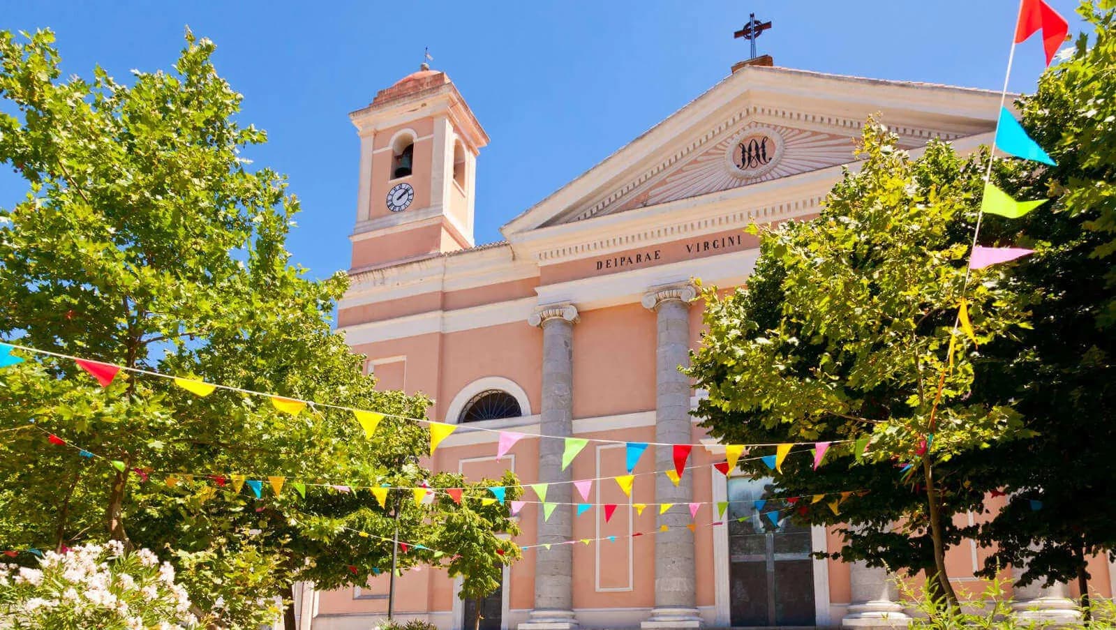 Colonnine di ricarica auto elettriche a Nuoro