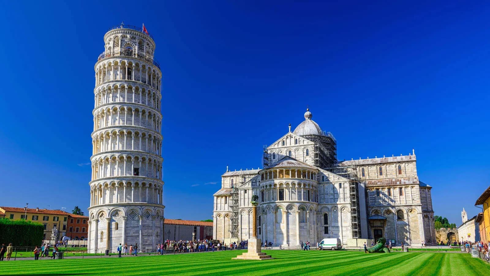 Colonnine di ricarica auto elettriche a Pisa