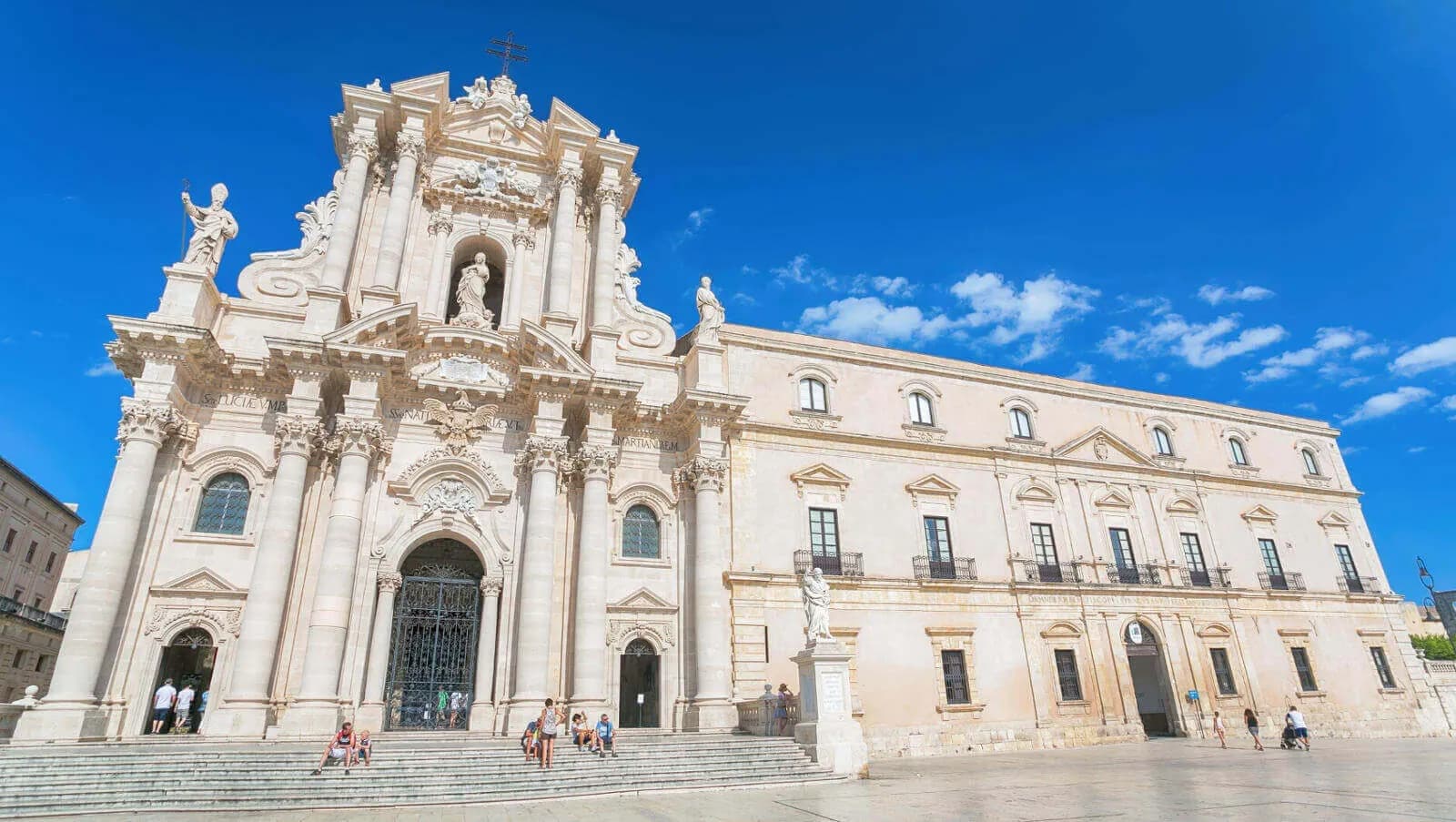 Colonnine di ricarica auto elettriche a Siracusa