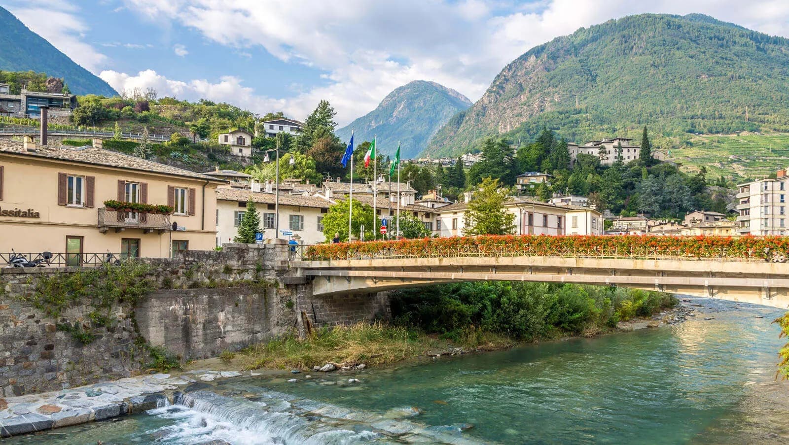 Colonnine di ricarica auto elettriche a Sondrio