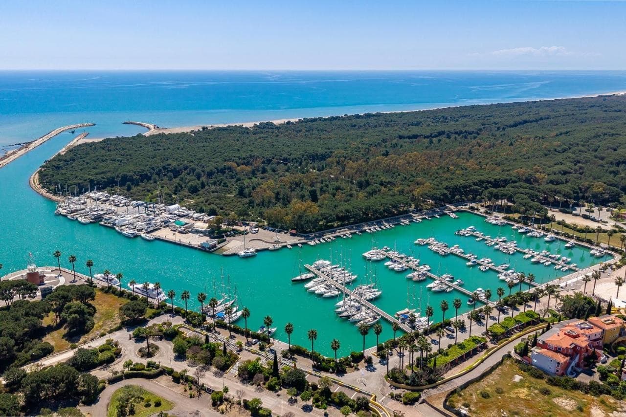 AC&WiFi Charming Sea-Resort Villa Porto Argonauti