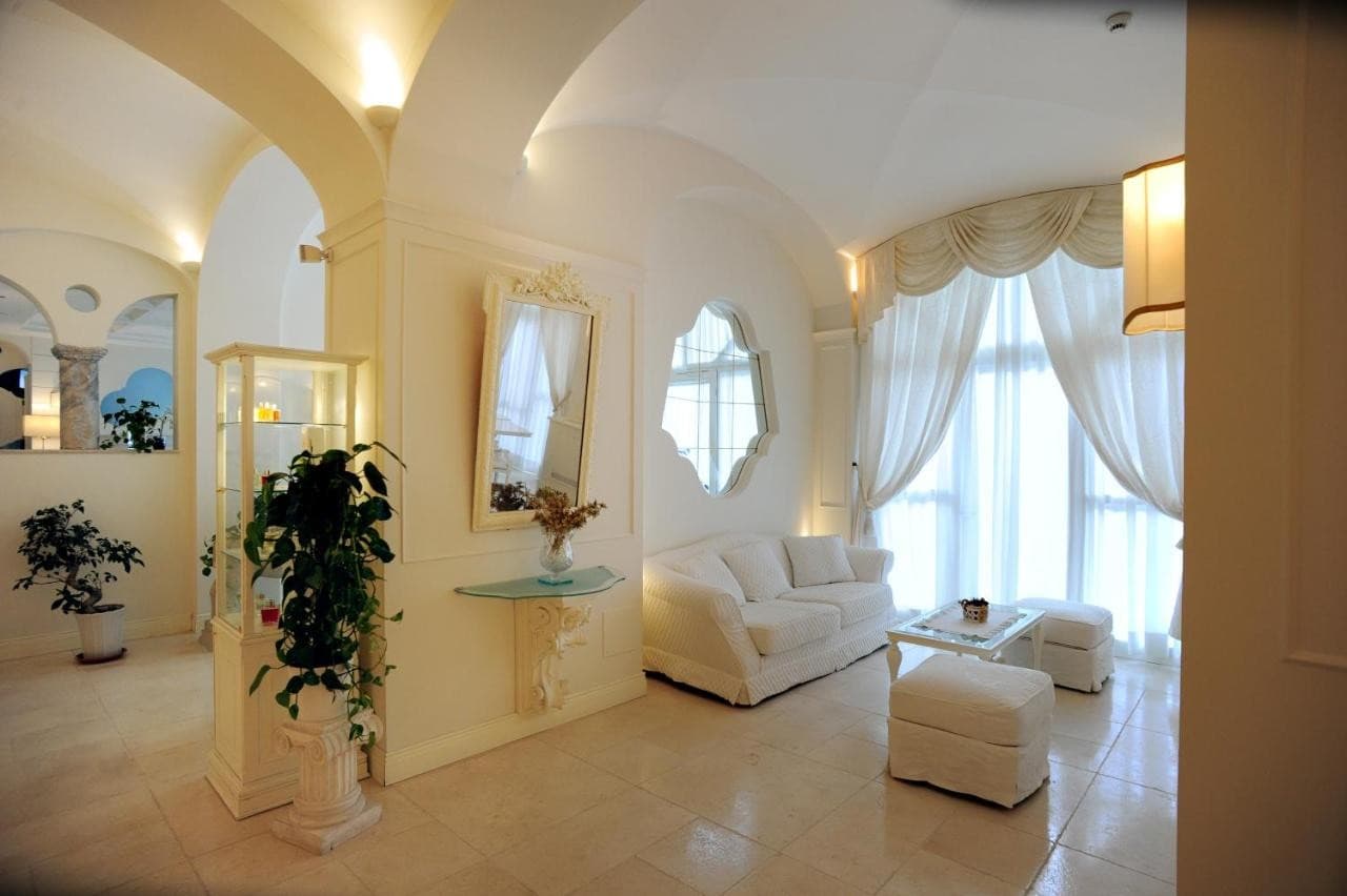 Minori Palace