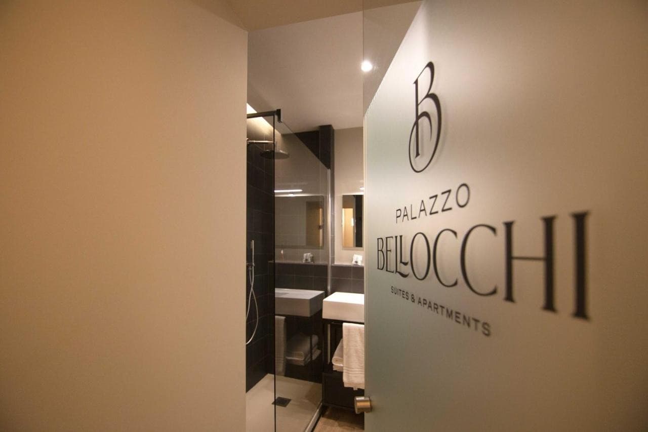 palazzo-bellocchi-suites-apartments-brindisi/palazzo-bellocchi-suites-apartments-11.jpg