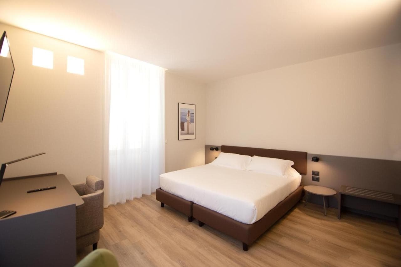 palazzo-bellocchi-suites-apartments-brindisi/palazzo-bellocchi-suites-apartments-15.jpg