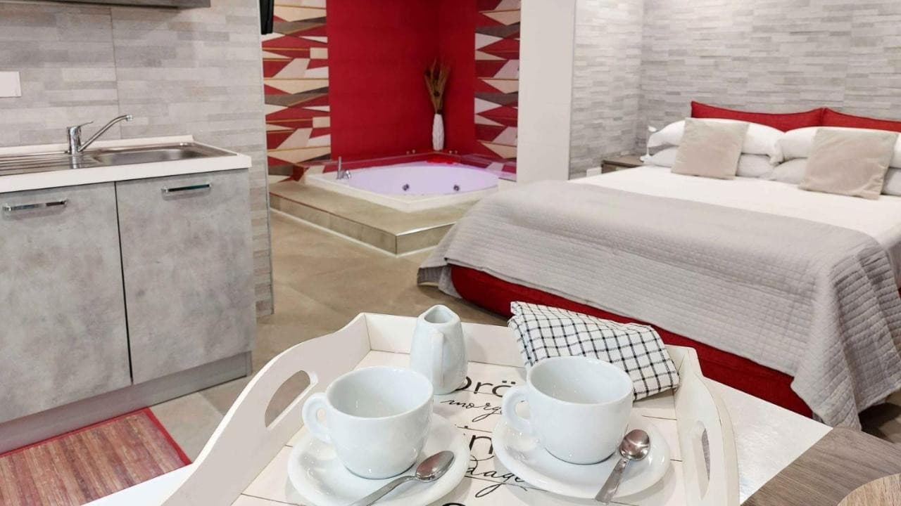 sweet-home-wellness-luxury-apartment-nettuno/sweet-home-wellness-luxury-apartment-7.jpg